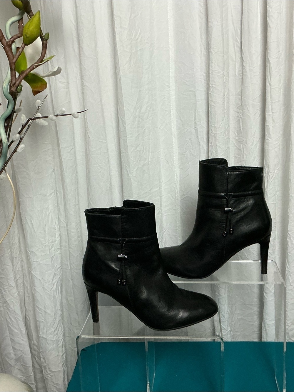 Lands END Black Ankle Boots with Slim Heel - Picture 2 of 10